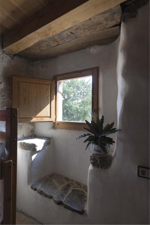 Mas Rural El Negre Hostel Ogassa Luaran gambar